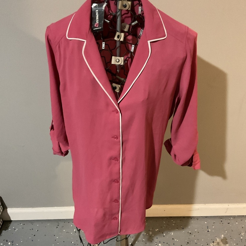 NWT Express Womens Pajama Style Button Up Blouse Pink Piping Roll Tab Sleeve M